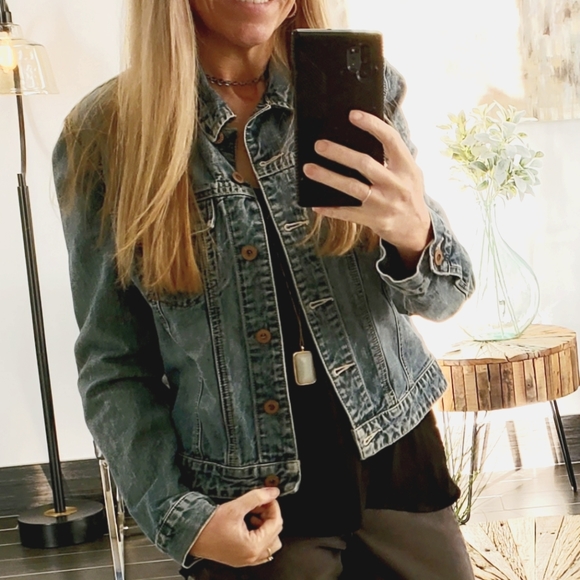 GAP Jackets & Blazers - GAP light denim blue jean jacket